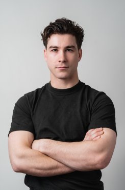 Max Viney Max Viney