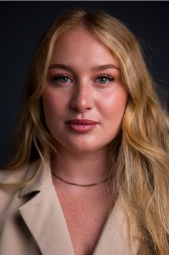 Emily Lewis Emily Lewis