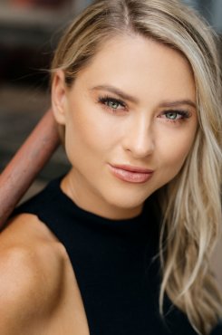 Ilana Collins Ilana Collins